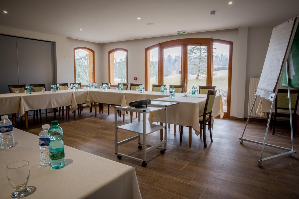 L'Ancolie "Chalet Du Lac" Hotel Cruseilles Esterno foto